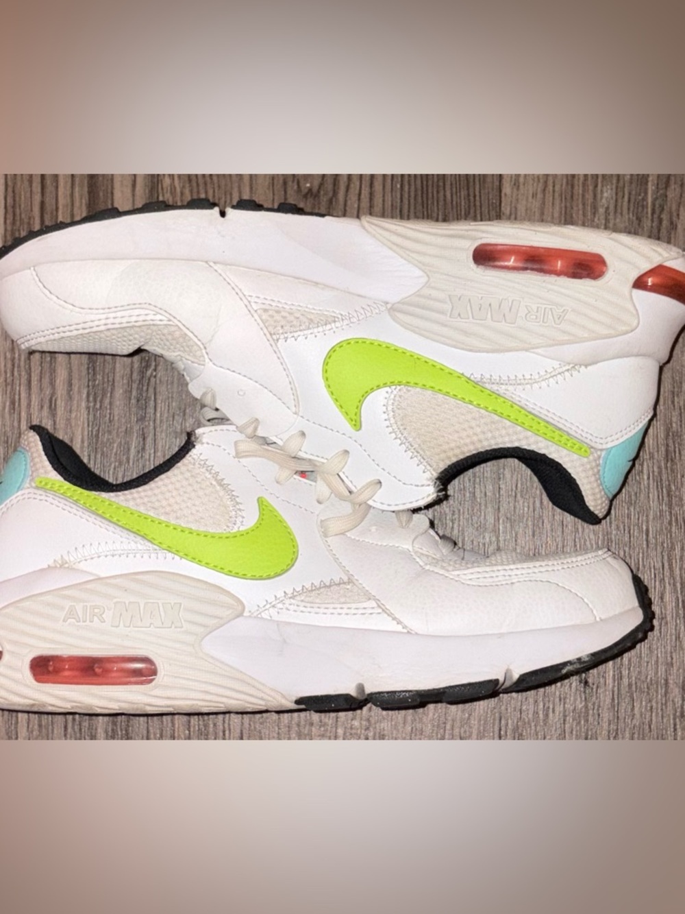 Nike Air Max Excee Women’s Size 9 White Volt Neon Green Oracle Aqua CW5606-100